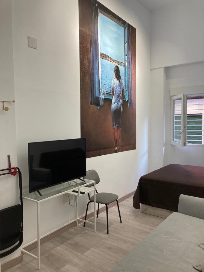 Golondrinas De Malaga "Apartamentos Con Mucho Arte" Y Terraza Solarium En Coliving Buitenkant foto