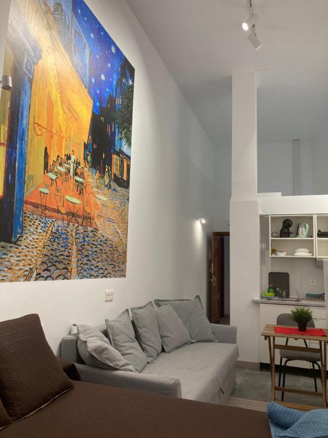 Golondrinas De Malaga "Apartamentos Con Mucho Arte" Y Terraza Solarium En Coliving Buitenkant foto