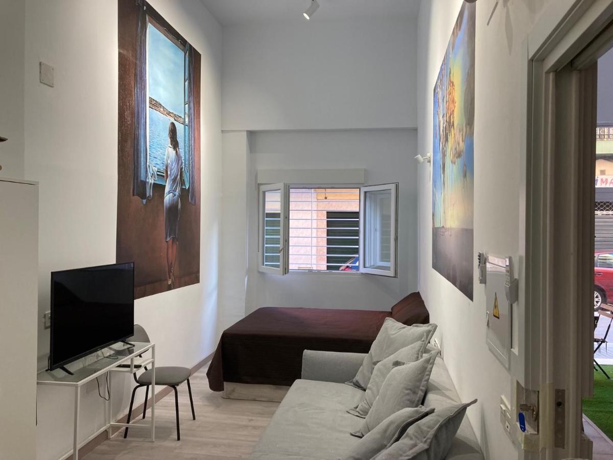 Golondrinas De Malaga "Apartamentos Con Mucho Arte" Y Terraza Solarium En Coliving Buitenkant foto