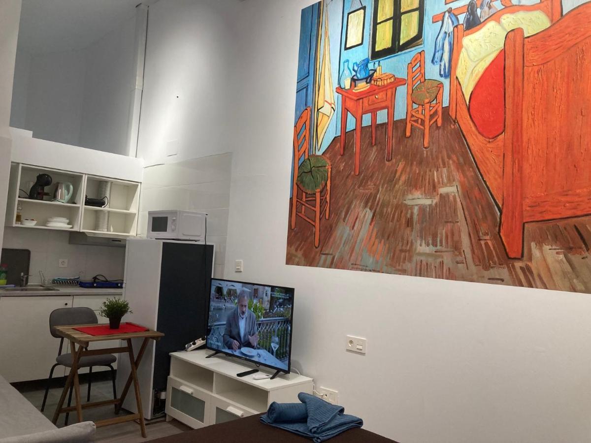 Golondrinas De Malaga "Apartamentos Con Mucho Arte" Y Terraza Solarium En Coliving Buitenkant foto