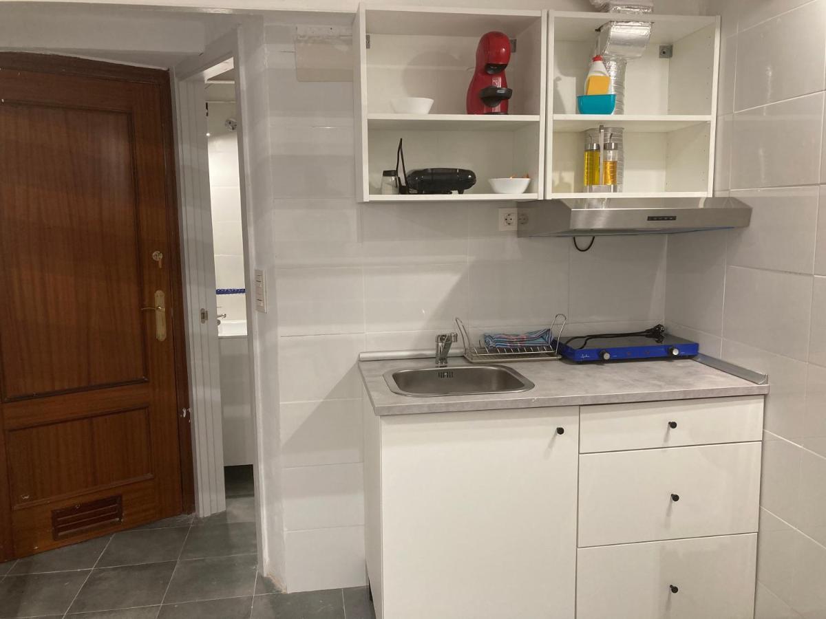 Golondrinas De Malaga "Apartamentos Con Mucho Arte" Y Terraza Solarium En Coliving Buitenkant foto